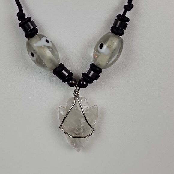 Crystal arrowhead necklace Length 20" - Picture 4 of 6